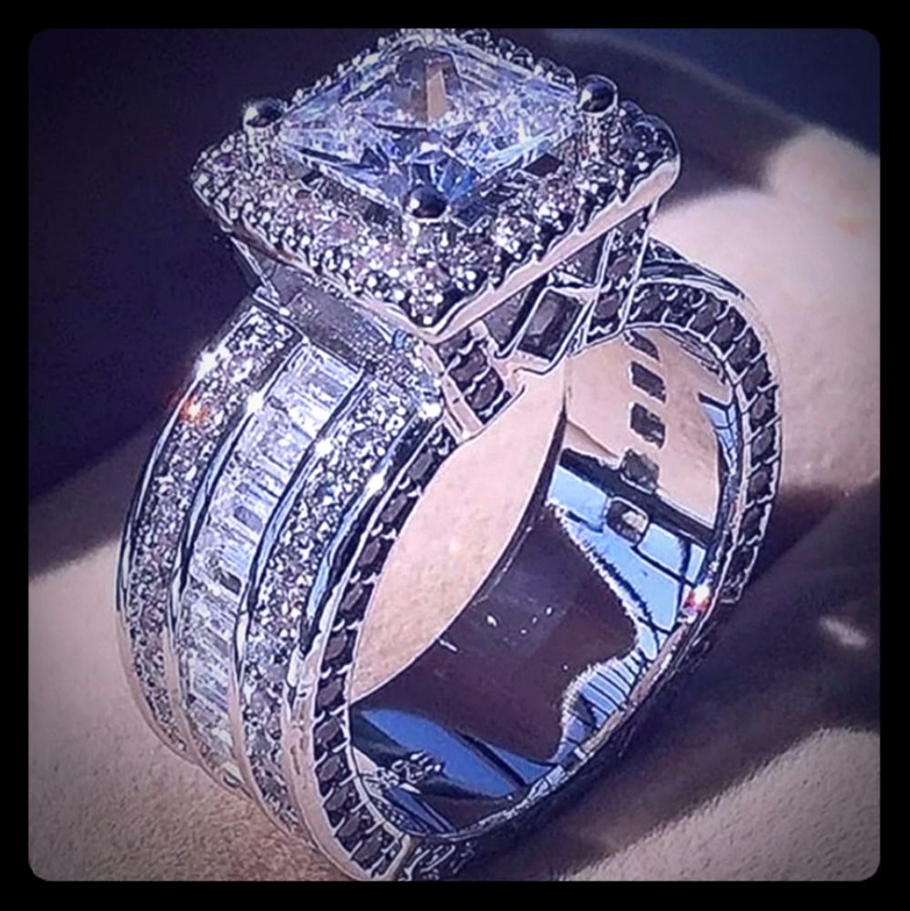 Gorgeous Ring
